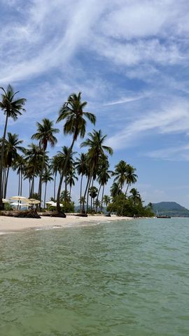 เกาะนาคายาย (หาดปนาย) คาตามารัน