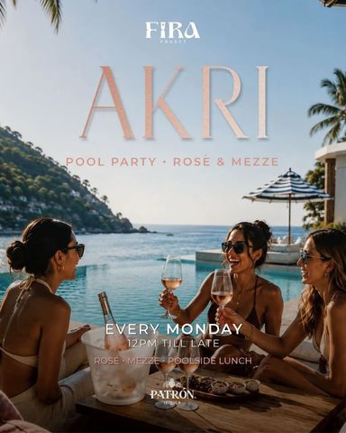 Вечеринка у бассейна AKRI в Fira Beach Club