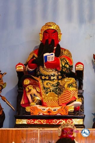Bridge-Crossing Ritual at Guan Tae Gun Baan Pon Shrine